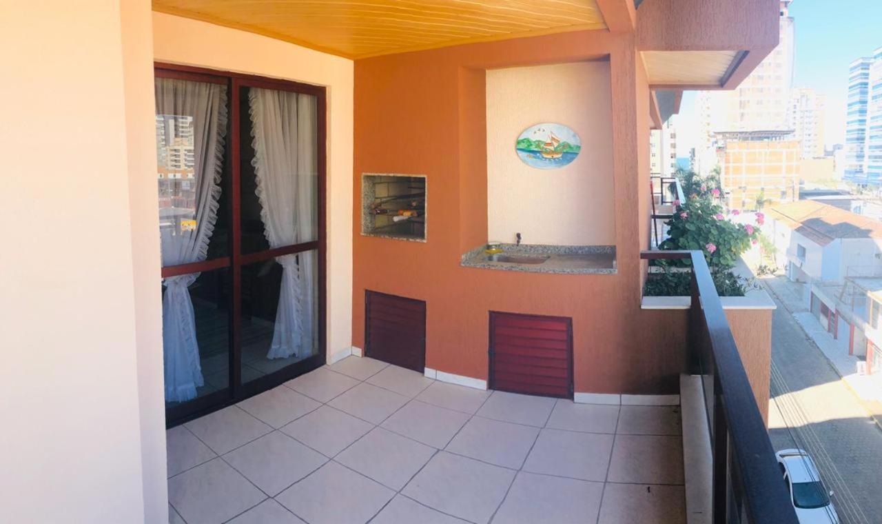 Apartamento Meia Praia - ايتابيما المظهر الخارجي الصورة