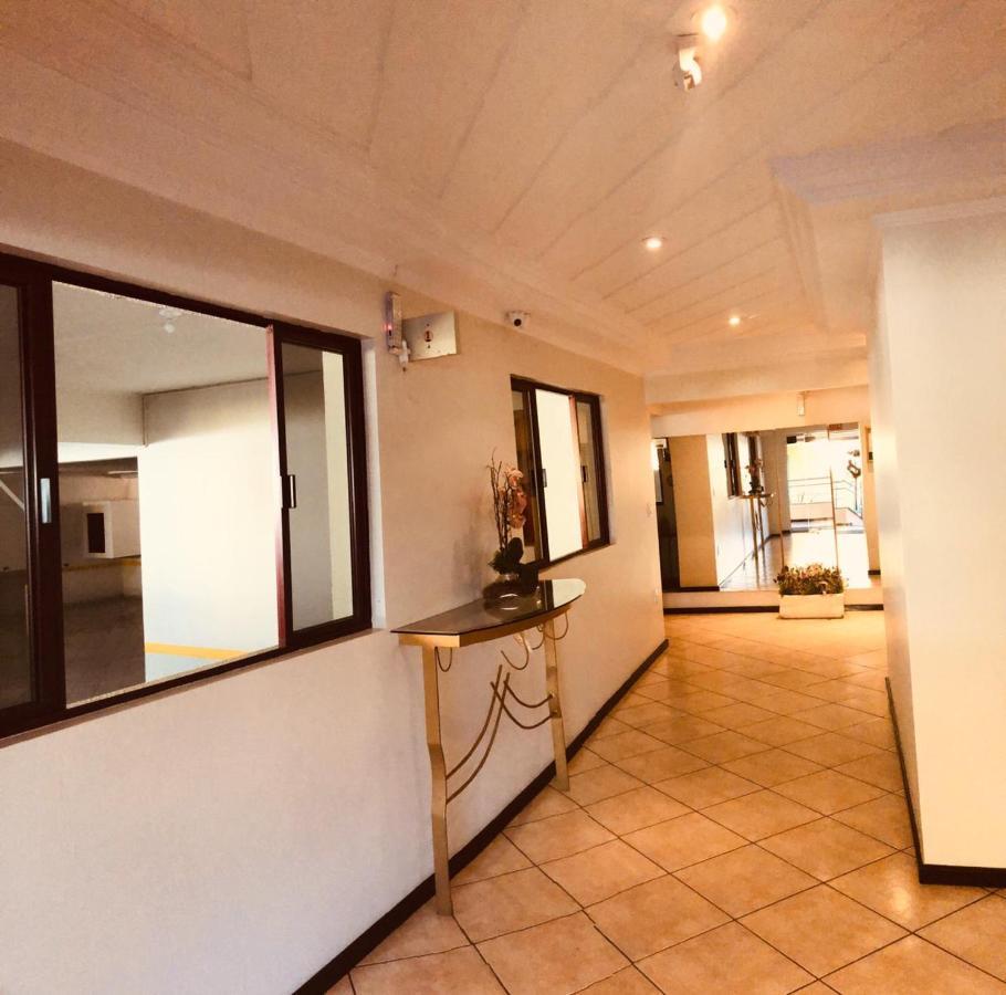 Apartamento Meia Praia - ايتابيما المظهر الخارجي الصورة