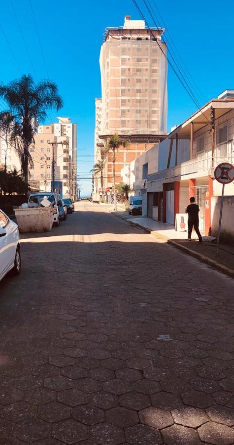 Apartamento Meia Praia - ايتابيما المظهر الخارجي الصورة